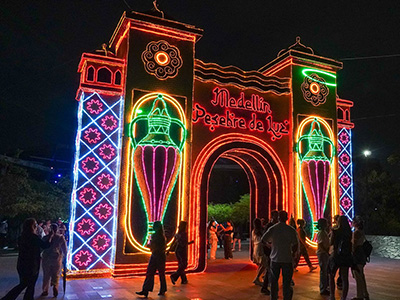 Walking Tour de Luces Navideñas en Medellín