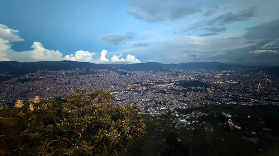 Tour Mirador El Picacho Medellín / El Picacho Medellín Viewpoint Tour